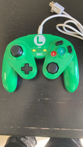 Control Wii Wired Fight Pad Luigi Buen Estado (Usado)