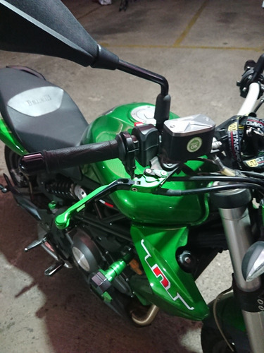 Benelli Tnt 300