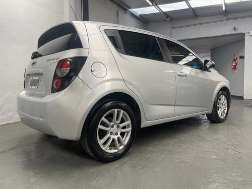 Imagen 10 de 10 de Chevrolet Sonic 2013 1.6 Lt