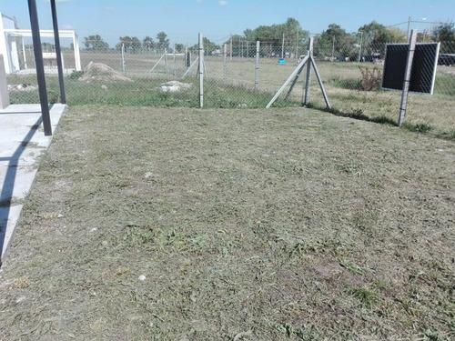 Imagen 5 de 14 de Venta O Alquiler De Casa En Lisandro Olmos