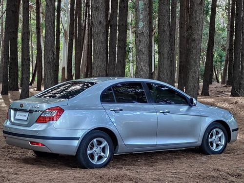 Geely Emgrand Ex7 2015 Impecable! - Permuto / Financio