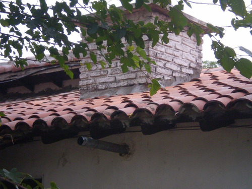 Vendo Buen Chalet Tradicional 5 Ambientes A Refaccionar 1 Cuadra De Ruta 3