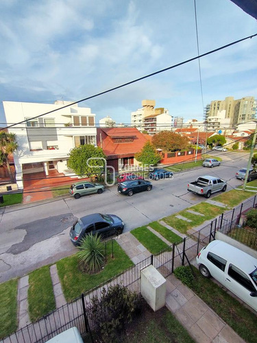 Imagen 27 de 30 de Venta Departamento De 1 Ambiente Con Balcon Saliente A Metros De Av Constitucion - Mar Del Plata