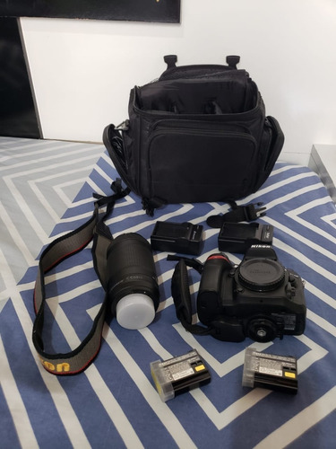 Kit Câmera Fotográfica Nikon D7200 + Lente E Acessórios