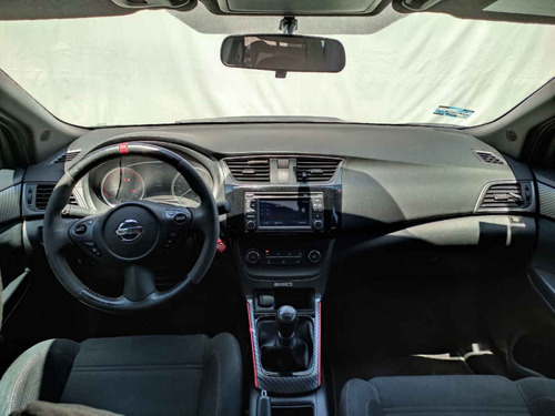 Imagen 10 de 14 de Nissan Sentra 2018 4p Nismo L4/1.6/t Man