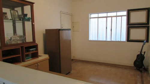 Apartamento Aconchegante Na Lapa, 2 Quartos, Local Tranquilo E Fácil Acesso A Tudo