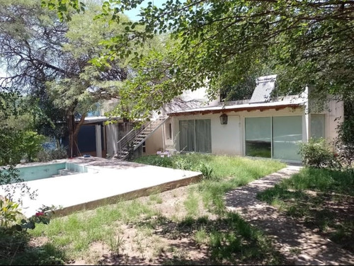 Venta Casa 3 Dormitorios (b° Cerrado Villa Catalina-ruta E-53)