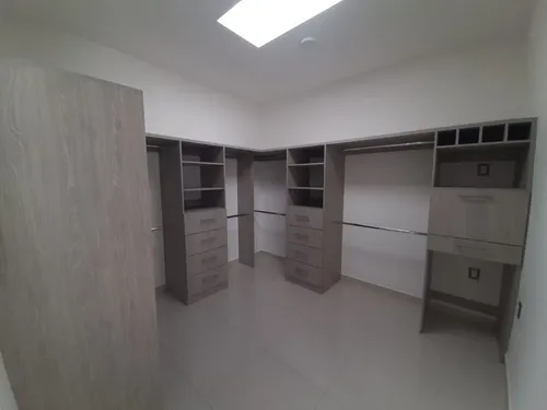 Estrena Residencia De Autor En Cumbres Del Lago, Jardín, 3 Recs, Tina, Cto Serv