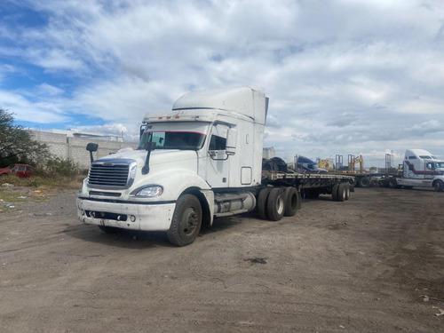 Freightliner Columbia