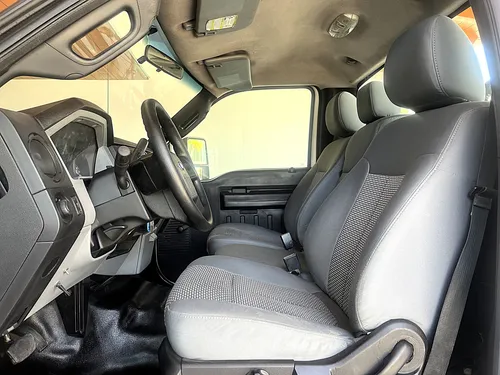 Ford F-550 Super Dutty 2012