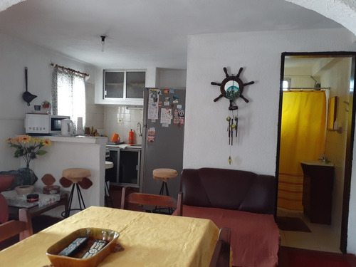Alquilo Casa En Las Toscas