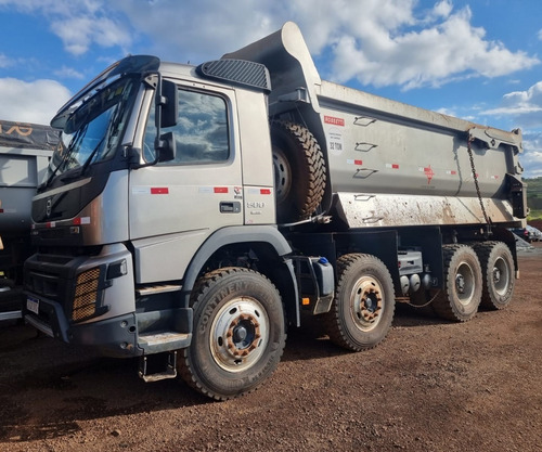 Imagem 15 de 15 de Volvo Fmx 500 8x4 Ano 2021/2021 Caçamba Rossetti Meia Cana