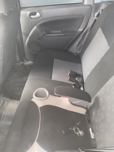 Ford Fiesta 1.6 Ambiente Mp3