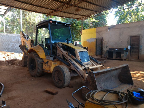 Imagem 1 de 12 de Retroescavadeira New Holland B90 Ano 2006