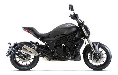 Imagen 14 de 25 de Benelli Cruiser 502c Cañuelas