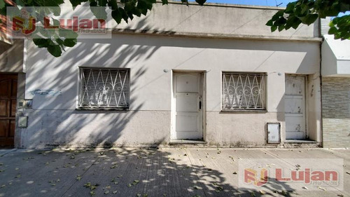 Imagen 2 de 19 de Casa - Mataderos