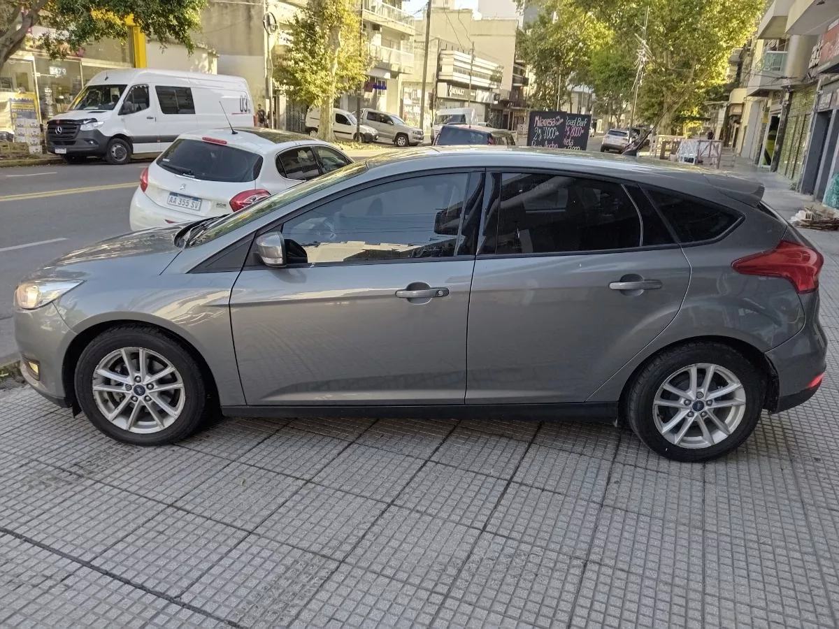 Ford Focus III 1.6 S