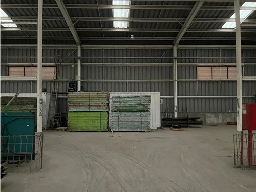 Arriendo Bodega De 2.300 M², Lo Echevers
