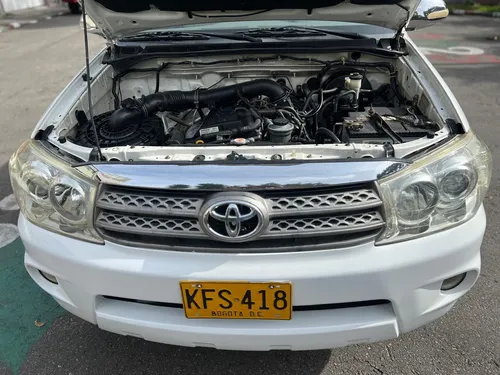 Toyota Fortuner 2.7l 4x4