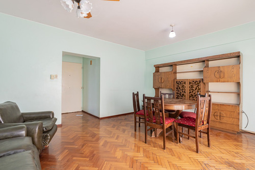 Venta Depto 3 Amb Cochera- L.d.mirador-oportunidad