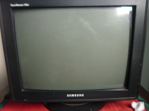 Monitor Samsung Syncmaster Mod 793s 17 PuLG $15