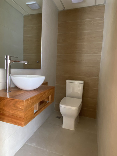 Exclusivo Apartamento En Venta En Naco Con Vista Al Mar