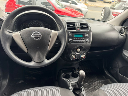 Nissan March 1.6 Active 107cv