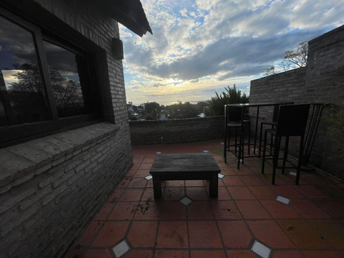 Casa En Venta De 3 Dormitorios En Piriápolis (ref: Iea-1832)