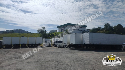 Imagem 2 de 15 de Semi Reboques Carretas Baú 3 Eixos 28 Pallets De 2003 À 2007