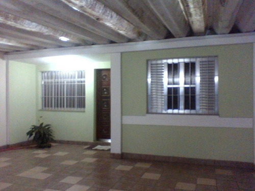 Imagem 1 de 3 de Casa Térrea Para Venda, 2 Dormitório(s), 165.0m² - 242
