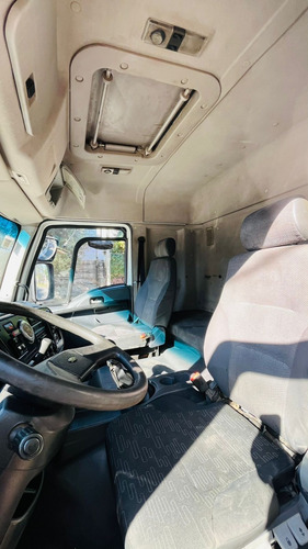 Ford Cargo 1722 Balancín Neumatico