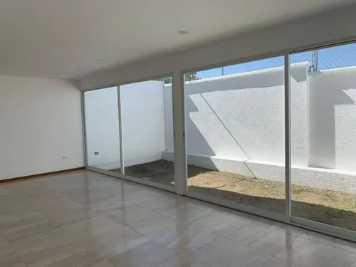 Casa En Fracc. El Capulin