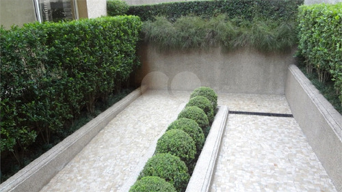 Imagem 24 de 27 de Apartamento Alto Padrão Localizado Em Rua Tranquila Nas Imediações Do Parque Burle Marx - Reo369497