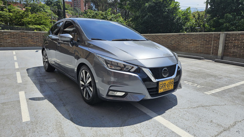 Nissan Versa Exclusive