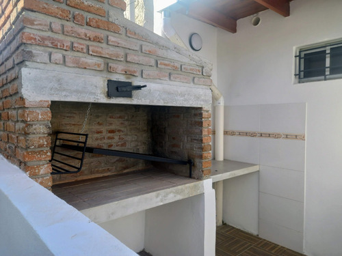 Castelao Y Ramallo Estrena Dos Dormitorios, Patio Y Parrillero