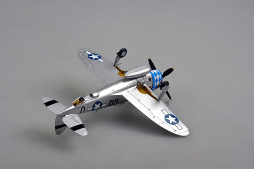 Miniatura Avião P-47d 354fg Easy Model 1:48 Republic Cor Prata