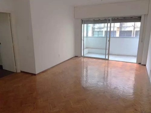 Apartamento De 2 Dormitorios Luminoso En 18 De Julio Cordón