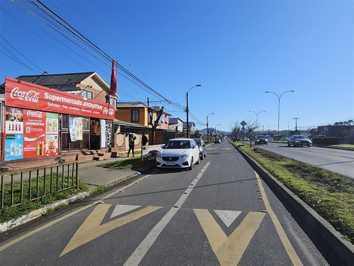 Local Comercial En Avenida Las Golondrinas, Hualpén.