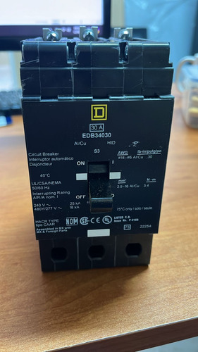 Square D Interruptor Automático Edb34030