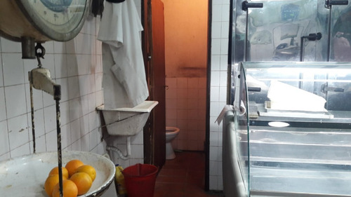 Imagen 9 de 9 de Unico Local En Esquina En Todo El Barrio Sin Expensas