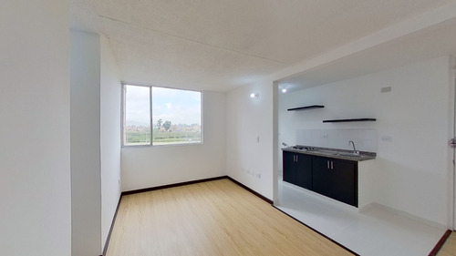  Hermoso Apartamento Soacha, Colombia (13690588550)