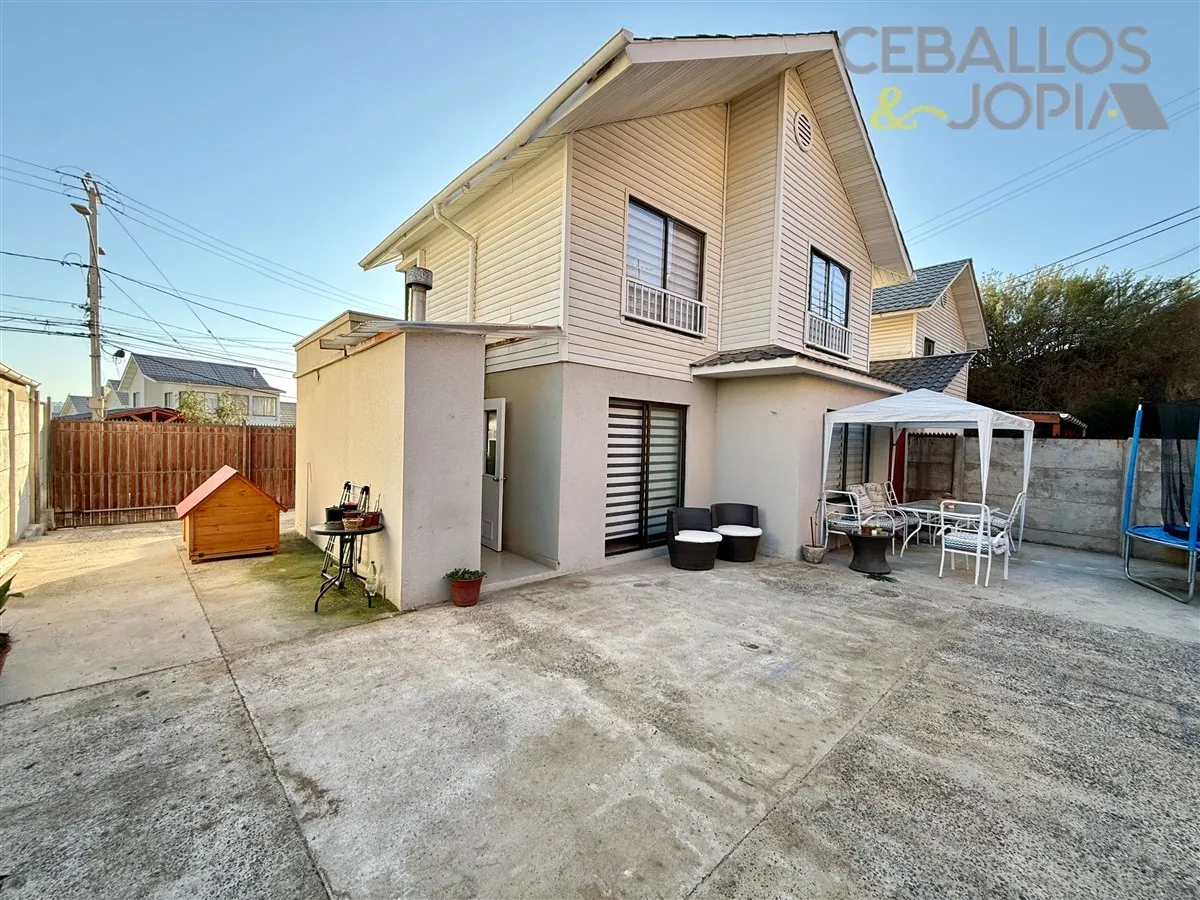 Imagen 1 de 28 de Casa En Venta De 3 Dorm. En Quilpué