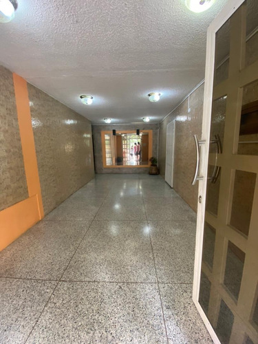 Apto. En Venta Urb. Base Aragua Maracay Fm*