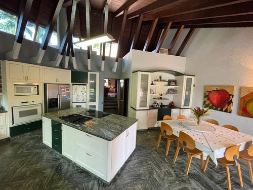 Imagen 23 de 30 de Casa En Venta En Guataparo Country Club