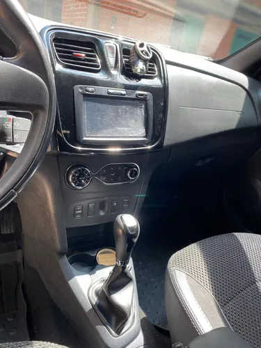 Renault Stepway 1.6 Intense Automática