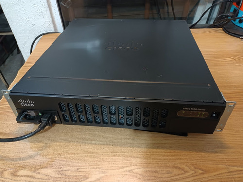 Router Cisco Systems 4300 Series Isr4351 (Usado)