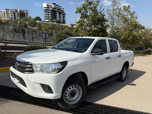 Toyota Hilux 2.7 Cabina Doble Mt