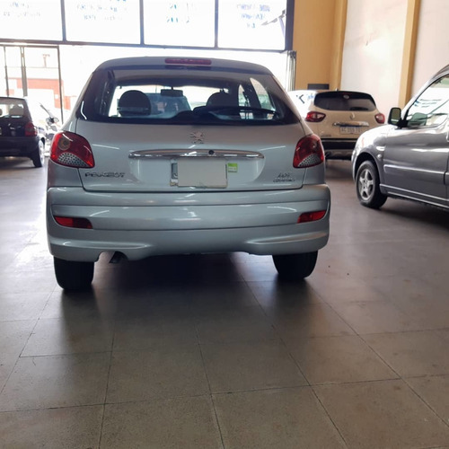 Peugeot 207 2011 1.4 Xr