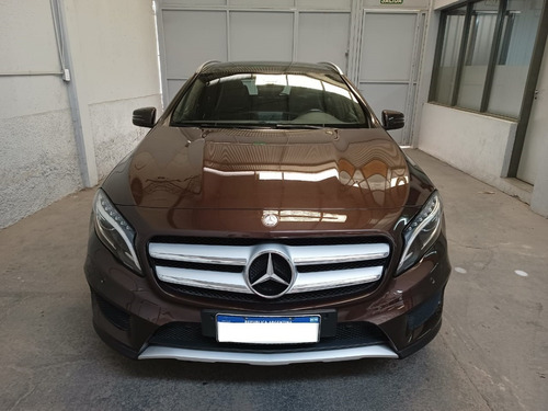 Imagen 2 de 8 de Mercedes Benz Gla 250