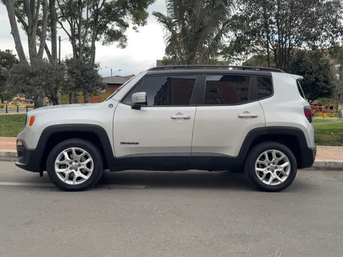 Jeep Renegade 2.4 Longitude